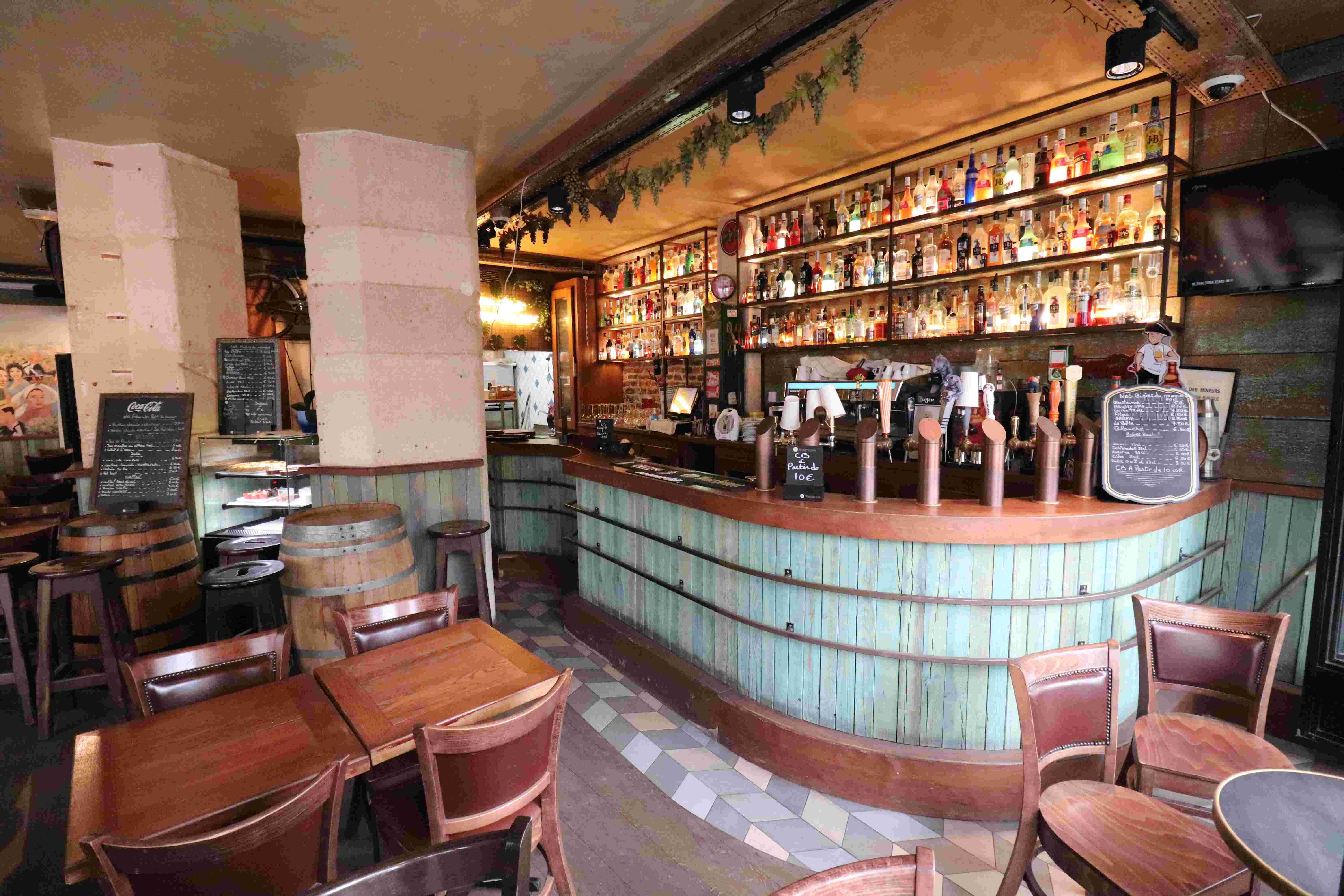 Forum Café - Photo 9