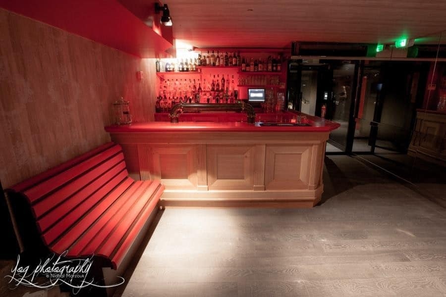James Hetfeeld's Pub - Photo 10