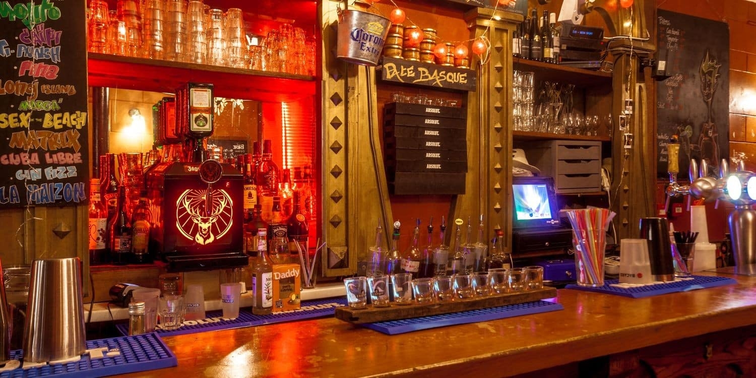 La MaiZon Bar