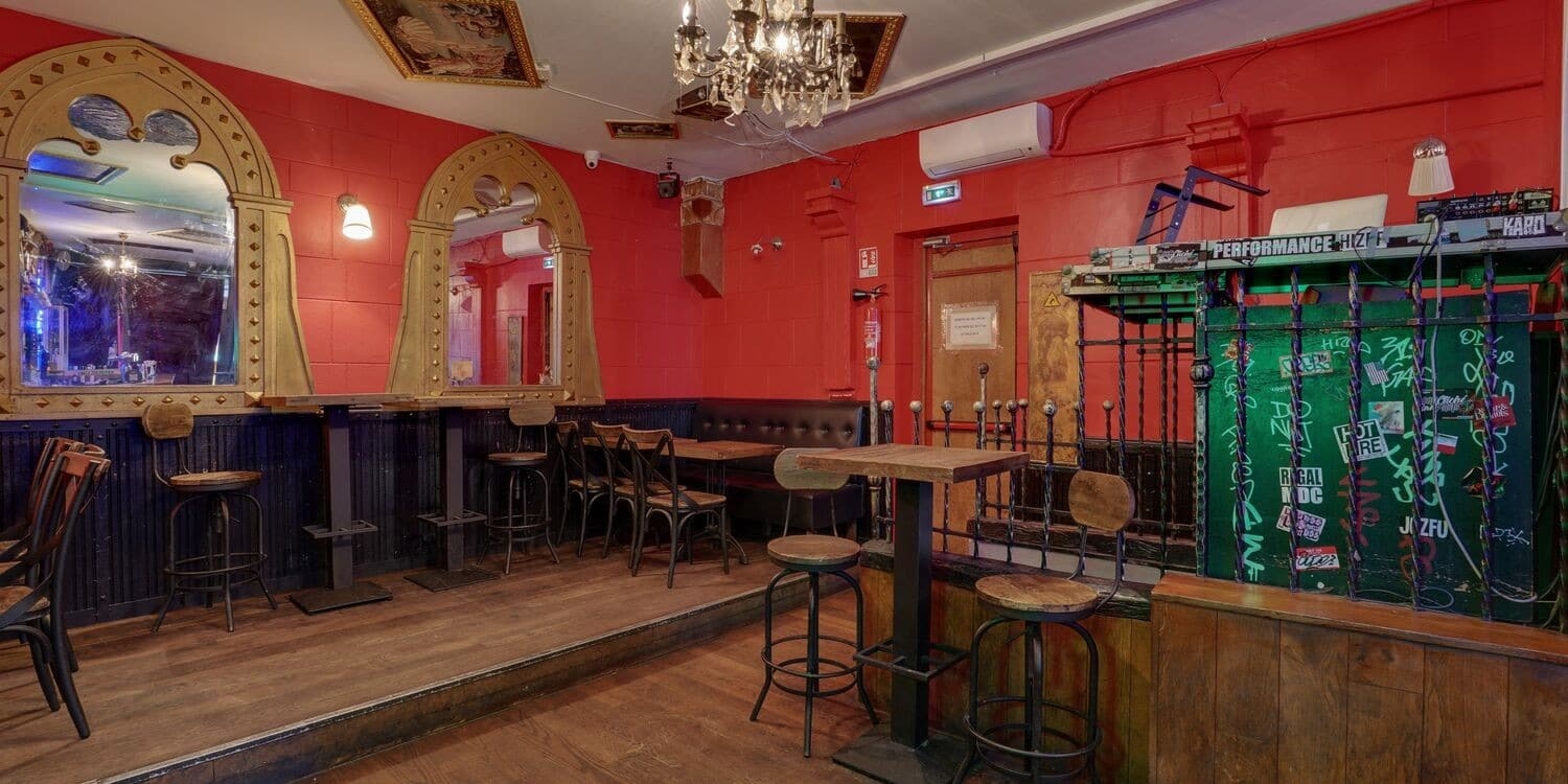 La MaiZon Bar