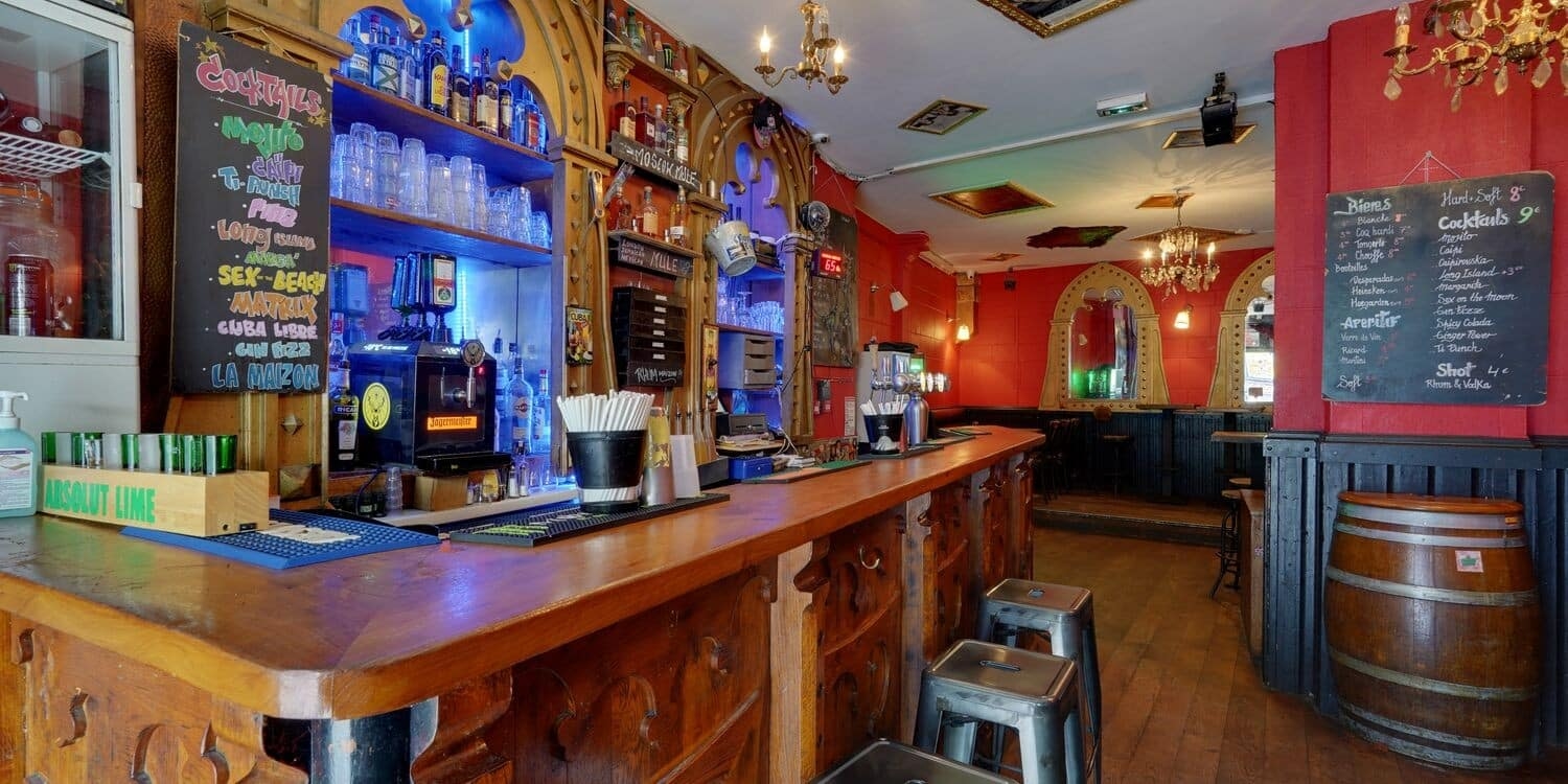 La MaiZon Bar