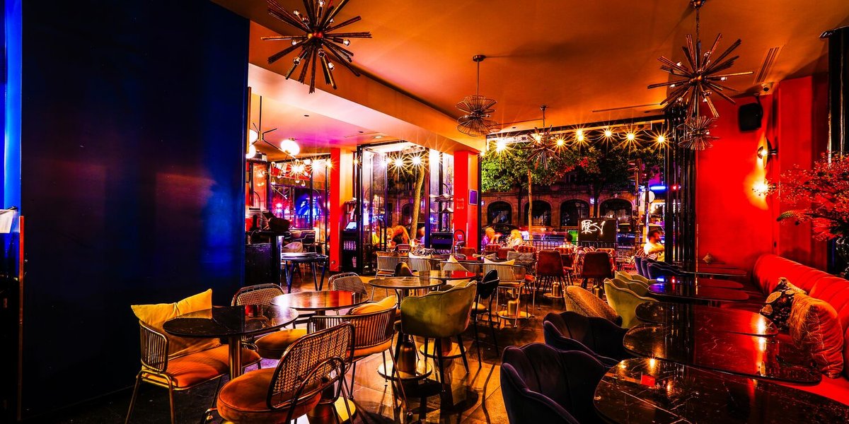 Les Pipelettes du Boulevard