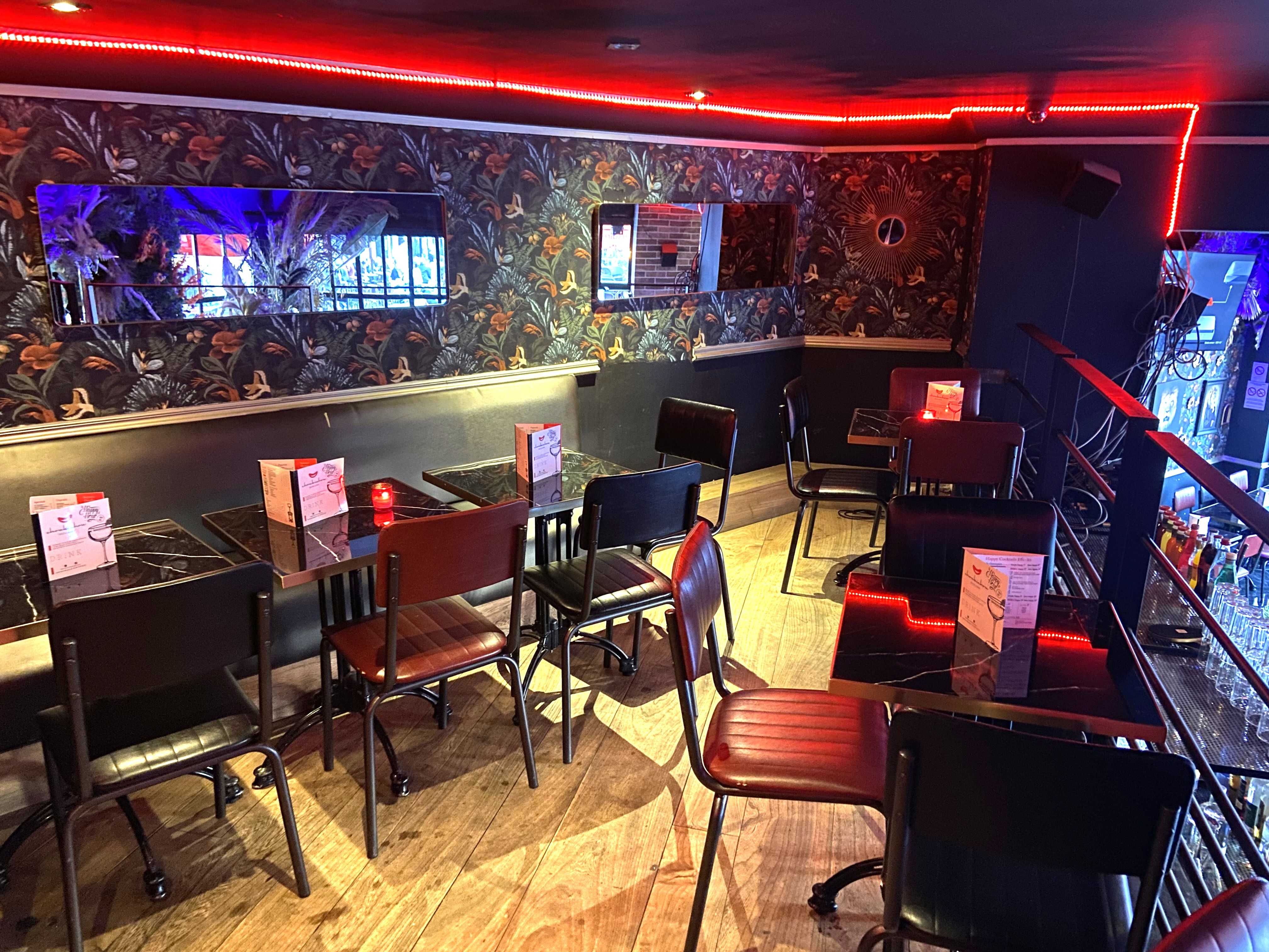 Le Choubichou Bar