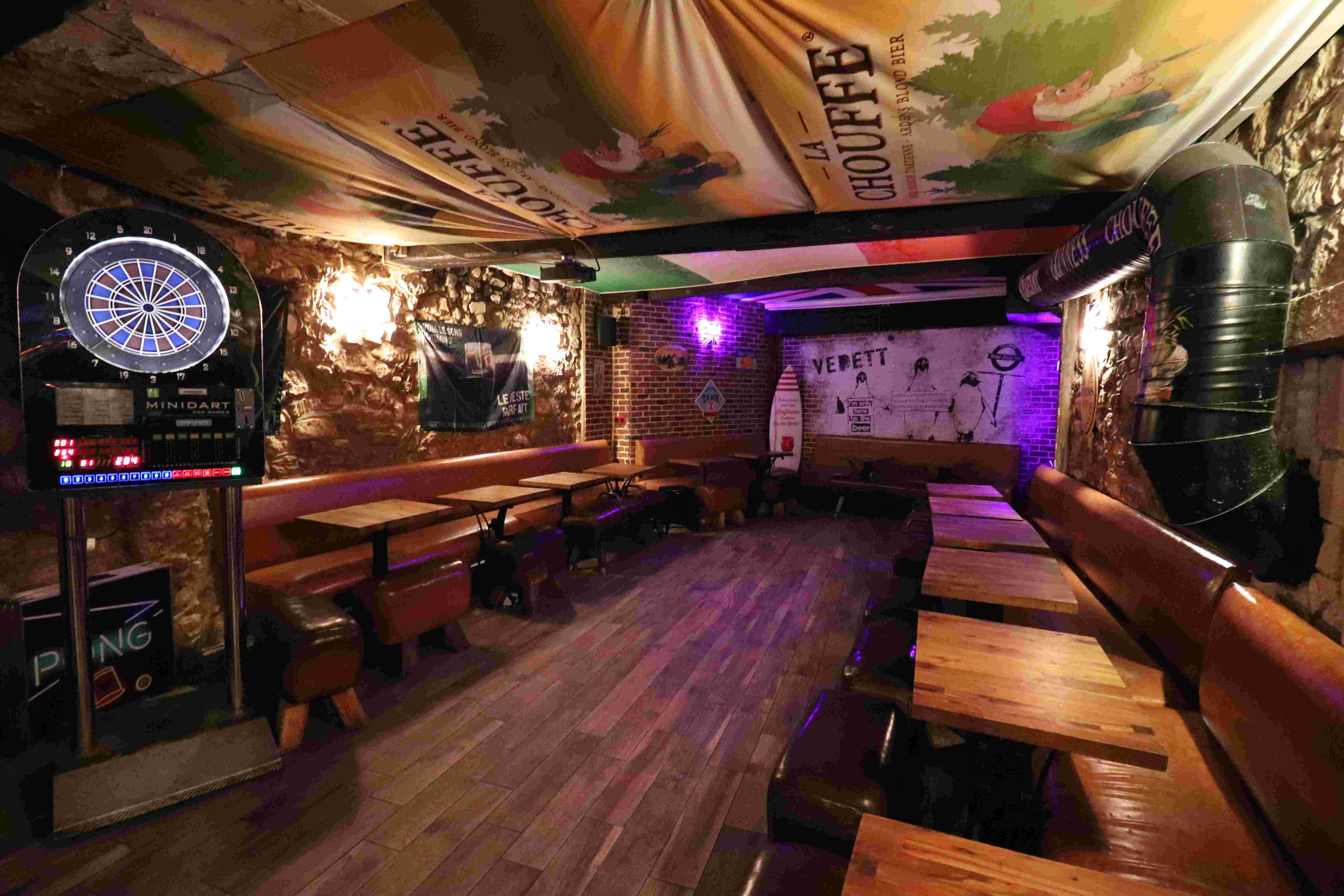 Le Baker Street Pub - Photo 21
