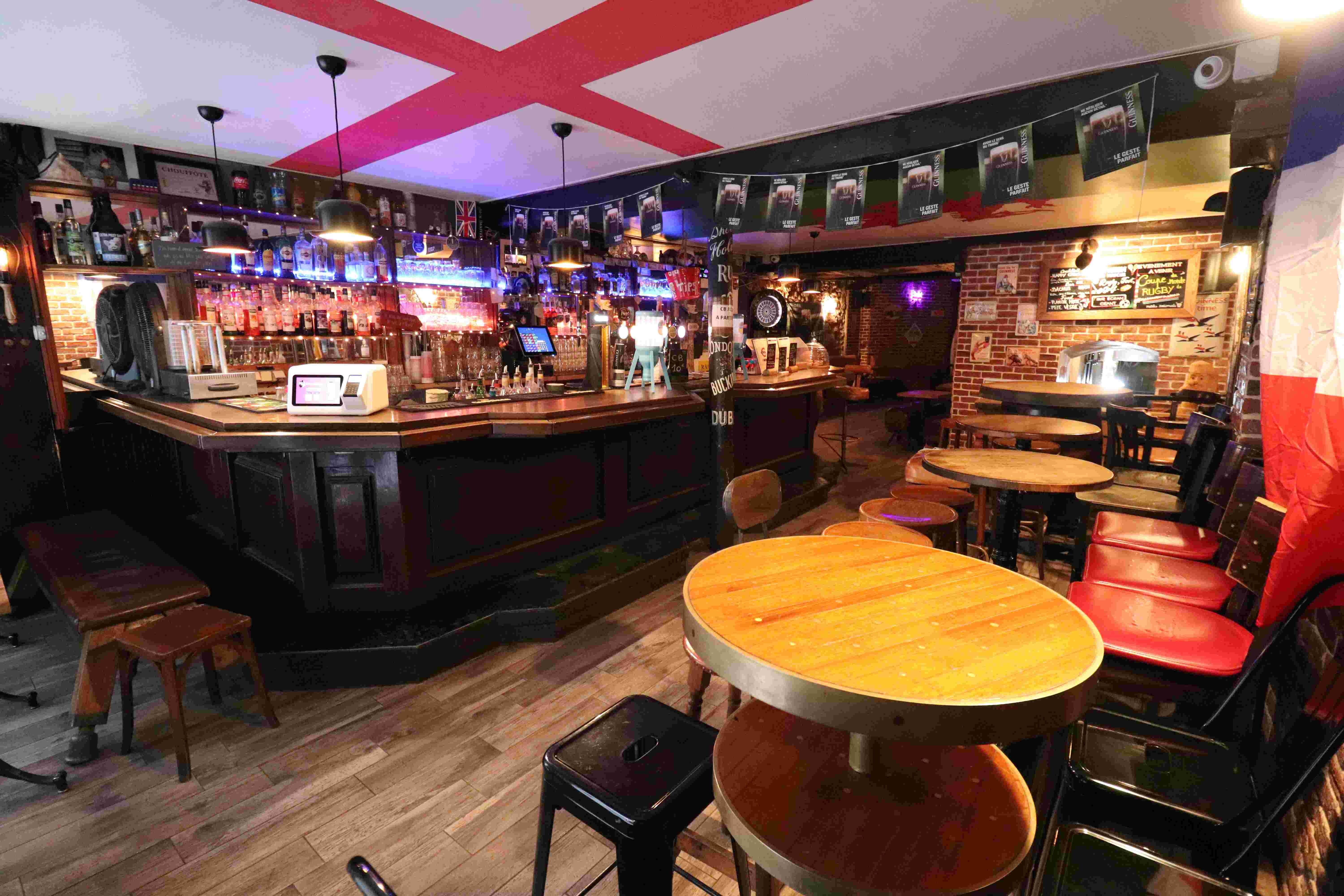 Le Baker Street Pub - Photo 25