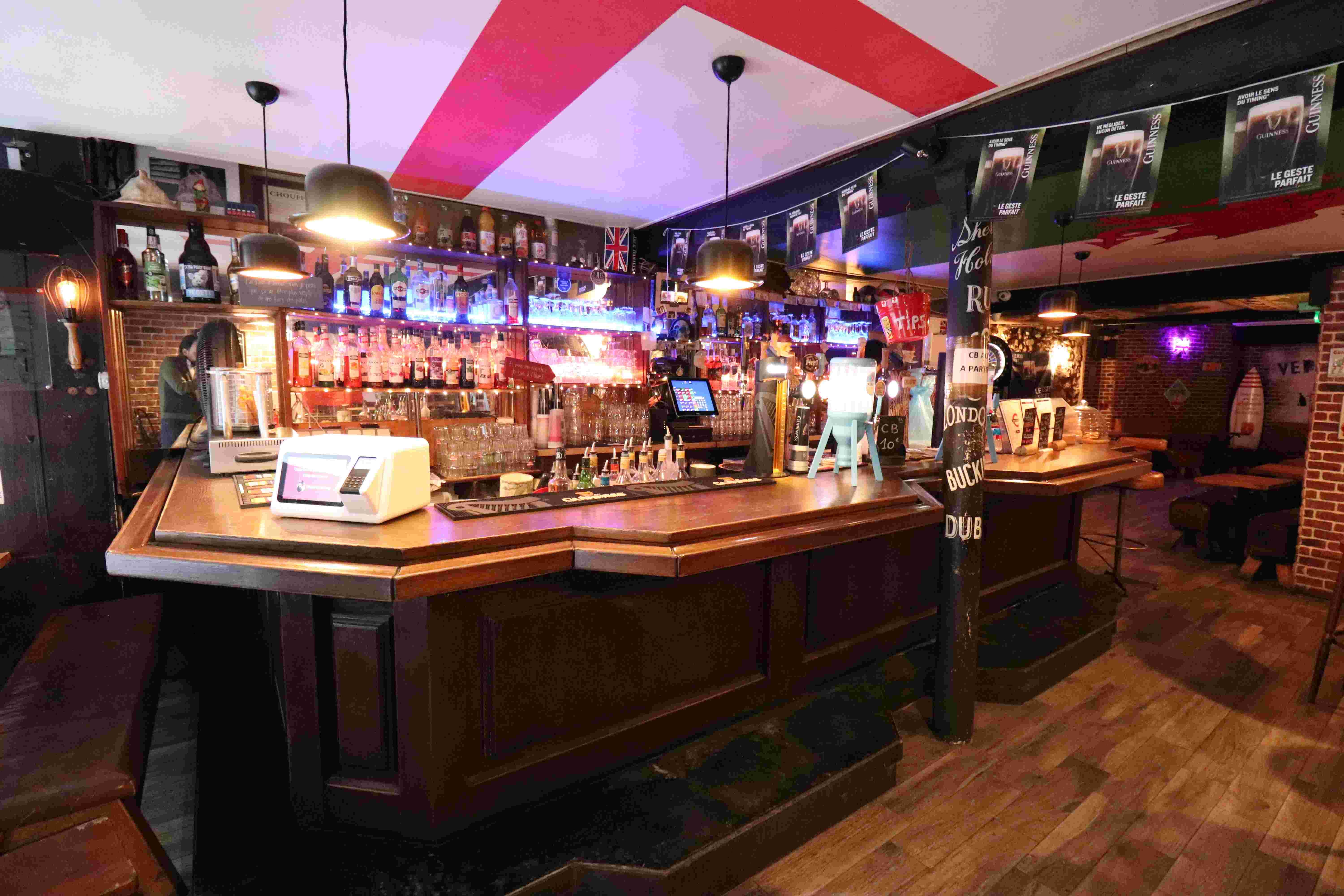 Le Baker Street Pub - Photo 26