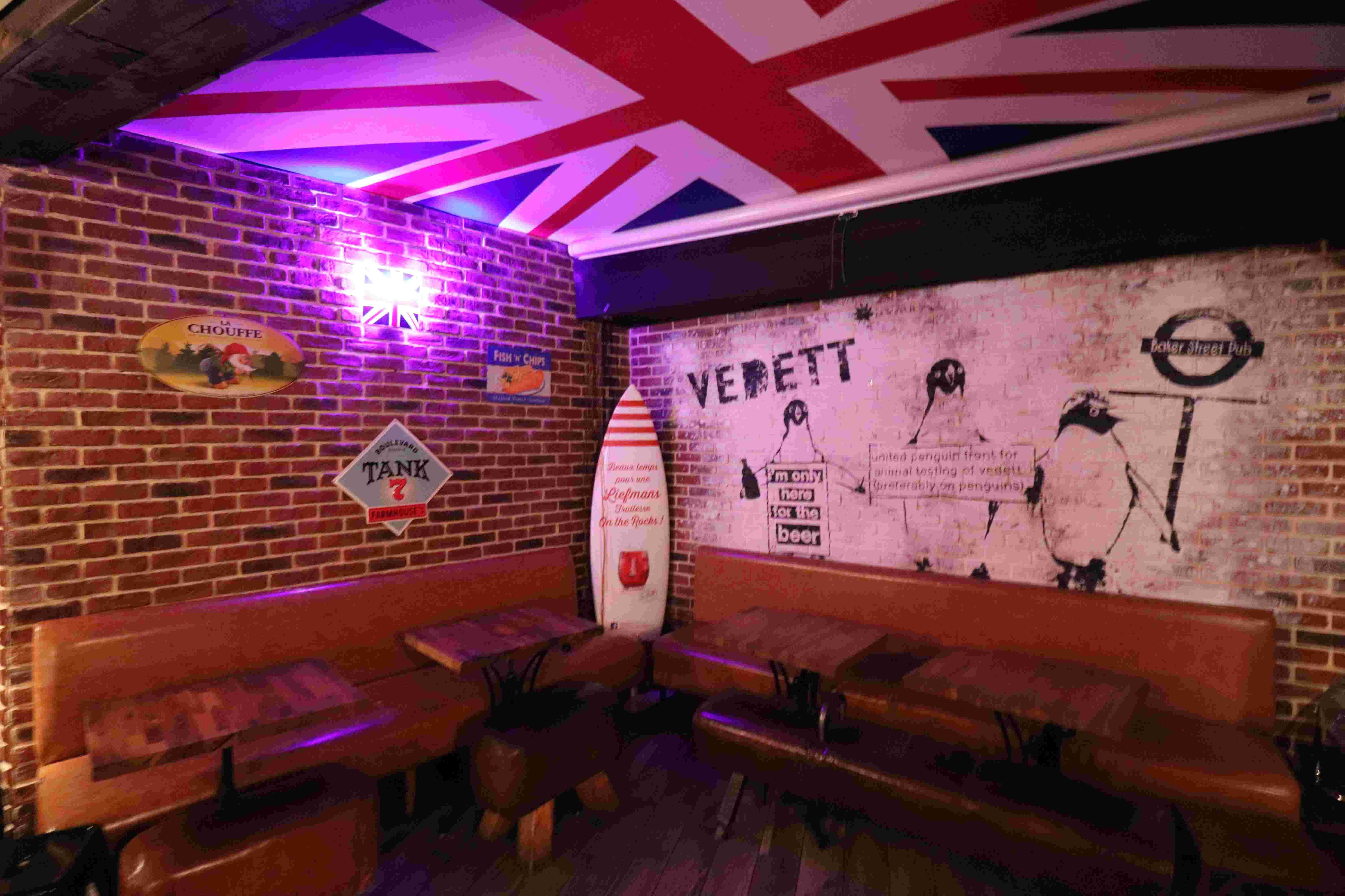 Le Baker Street Pub - Photo 3