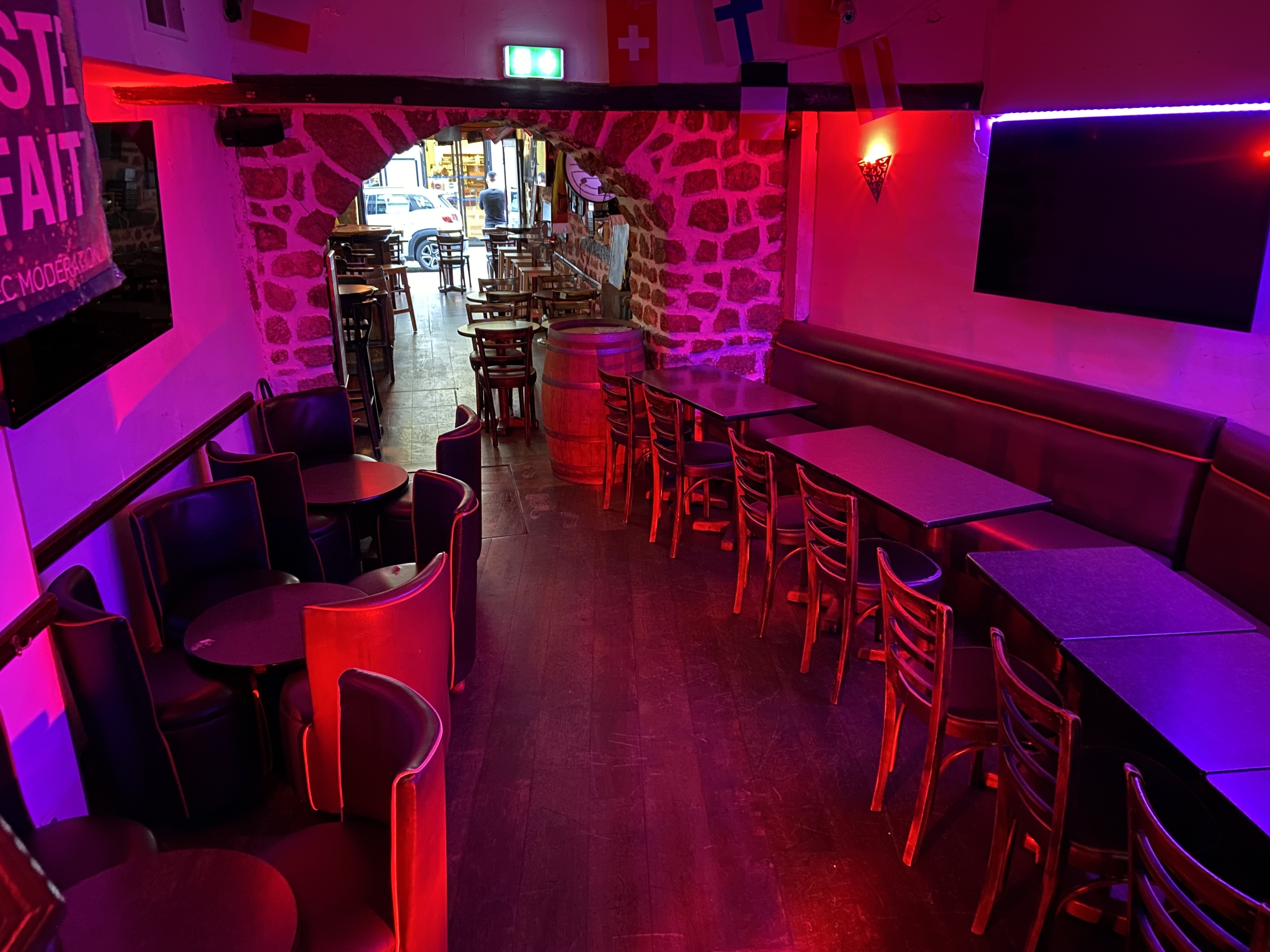 Le Margen's Pub