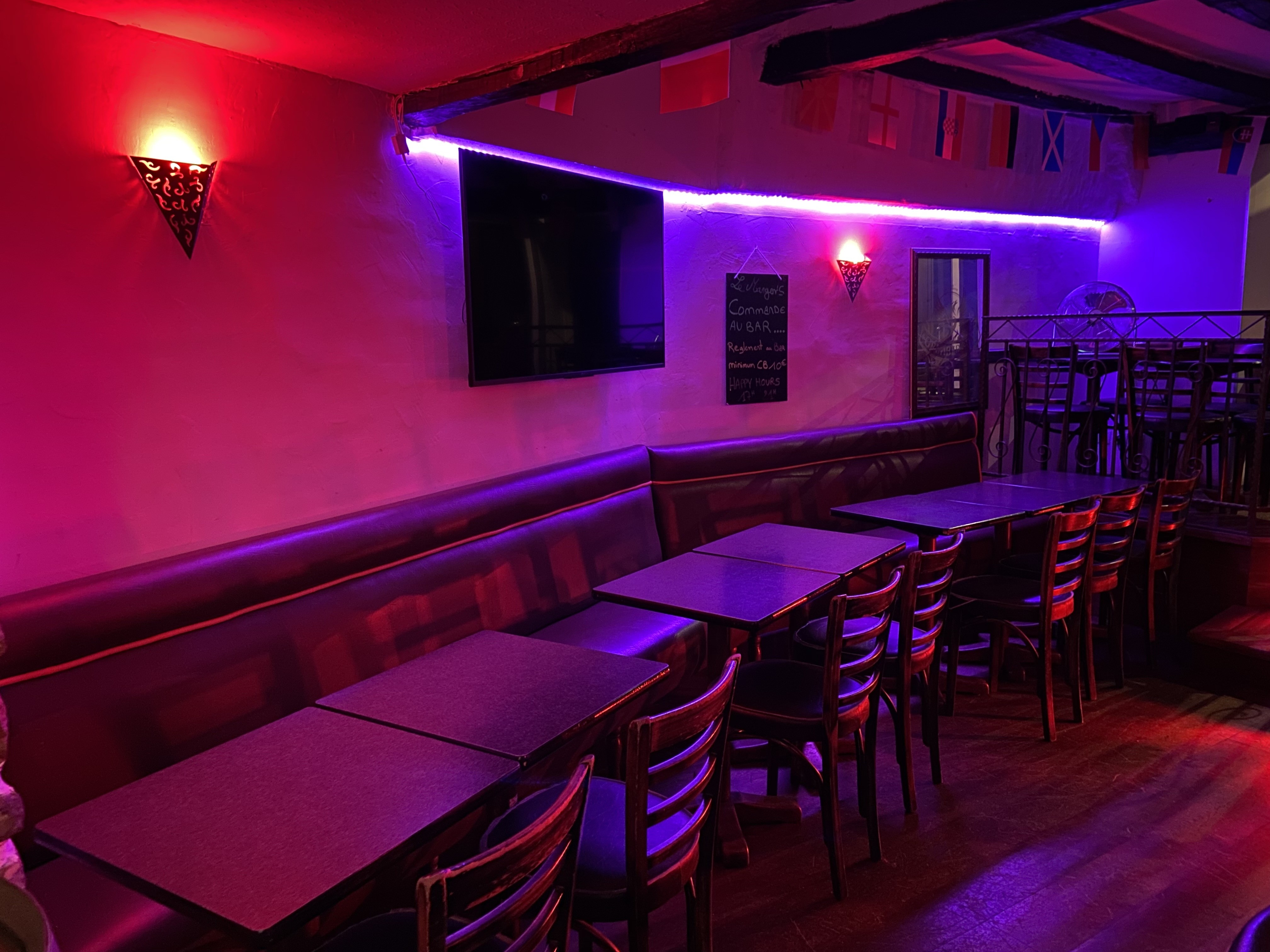 Le Margen's Pub