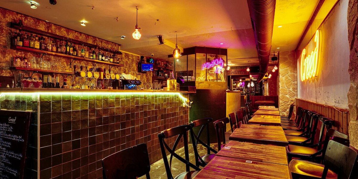 Le Creed Bar