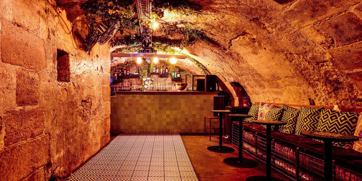Le Creed Bar
