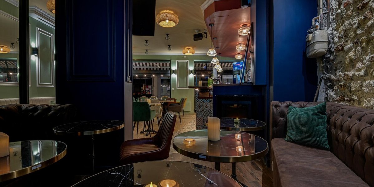 Le Tout Beau Tout 9 bar