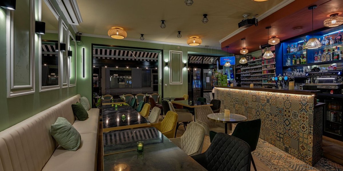 Le Tout Beau Tout 9 bar