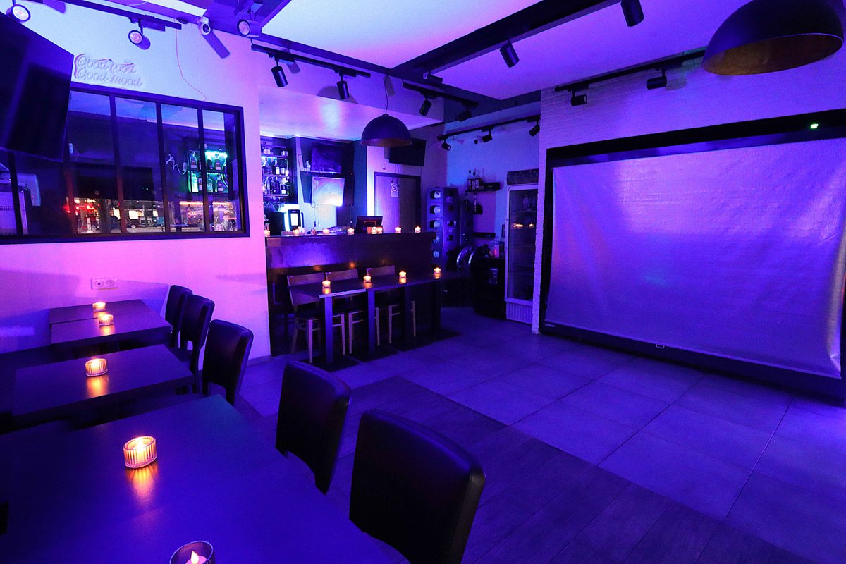 Sophia Lounge