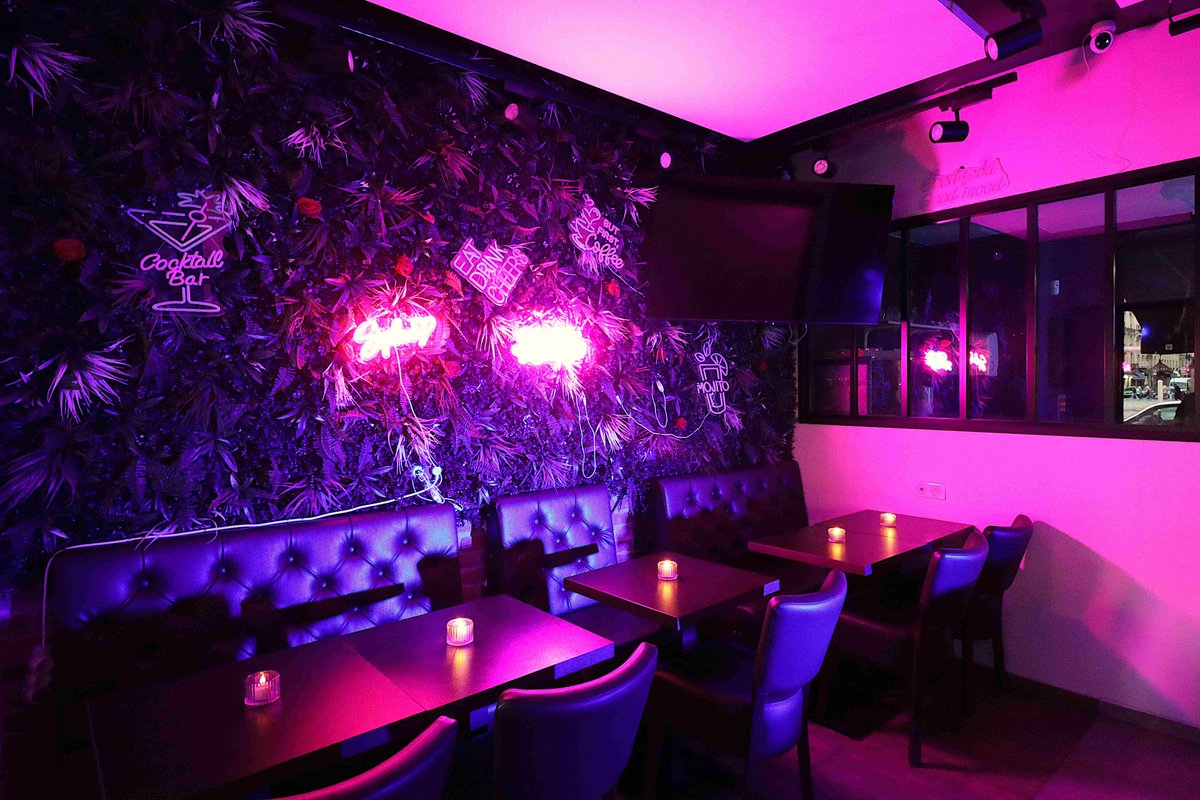 Sophia Lounge