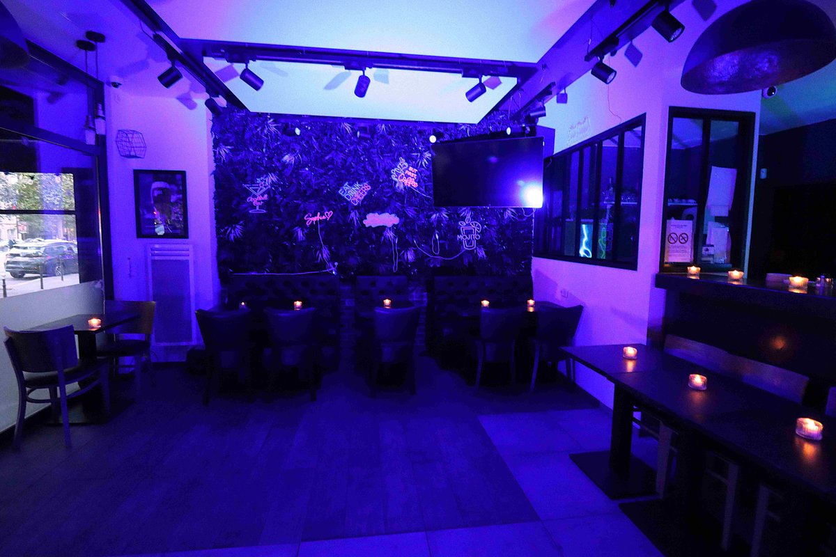 Sophia Lounge