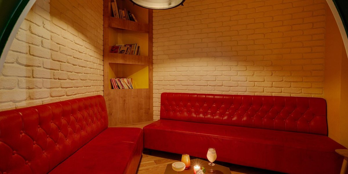 Le 50 Voltaire Bar