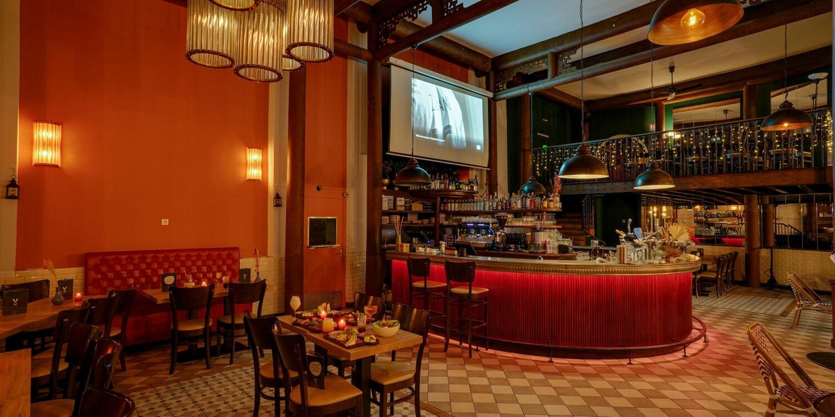 Le 50 Voltaire Bar